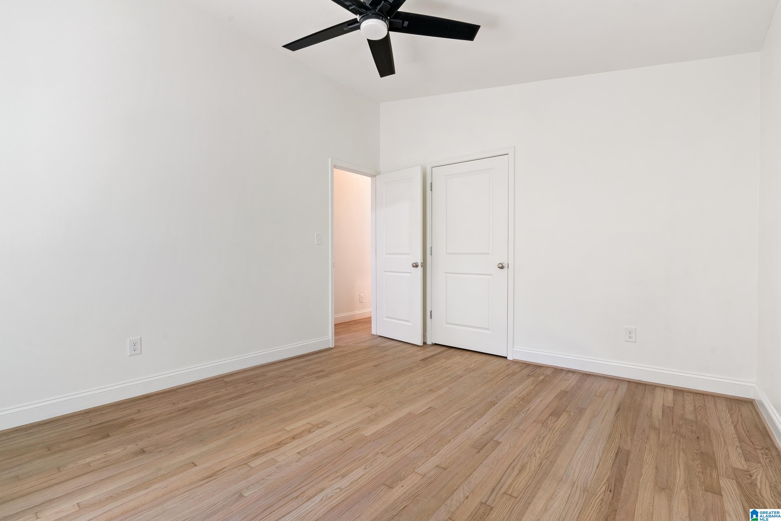 4004 Rock Ridge Road Birmingham, AL 35210 - Photo 14 of 24