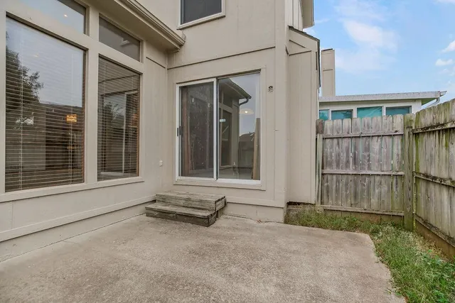 $330,000 | 15530 Marty Street, Overland Park, KS 66223