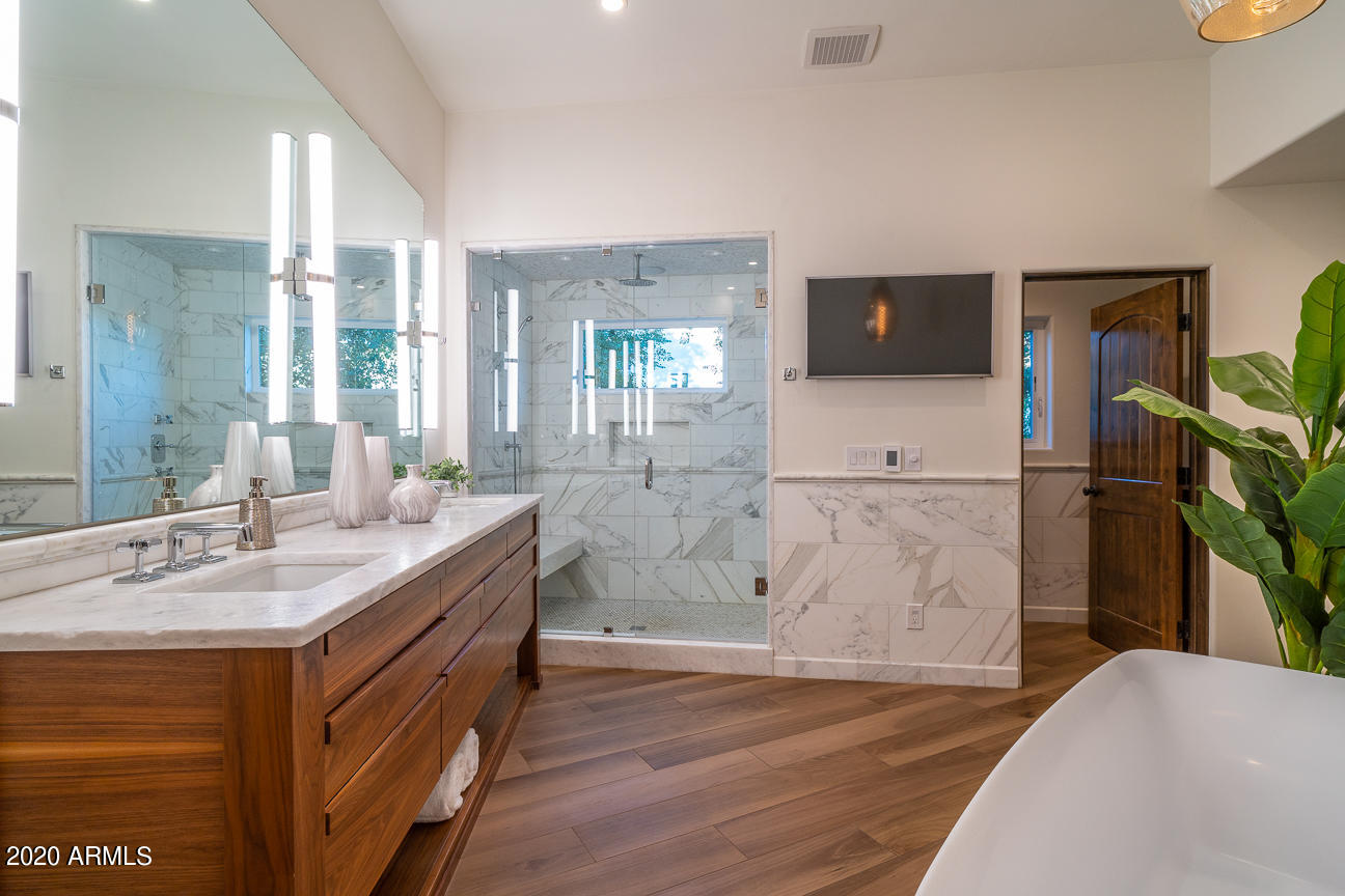 5923 East Mountain View Road Paradise Valley, AZ 85253 - Photo 18 of 37 0031-DSC02468