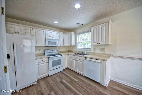 6912 Springer Road Wilmington, NC 28411 - Photo 10 of 28 Kitchen C