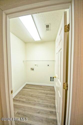 6912 Springer Road Wilmington, NC 28411 - Photo 19 of 28 Laundry Room
