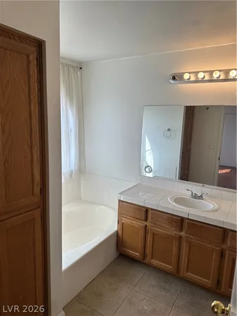 $1,980 | 9521 Sunken Reef Circle, Las Vegas, NV 89117