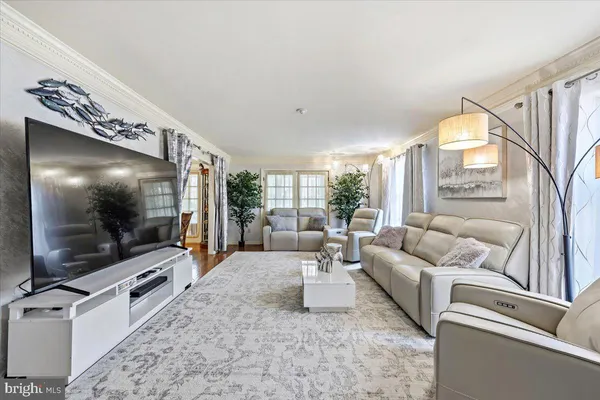 $650,000 | 164 Chestnut Oak Drive, Tannersville, PA 18372