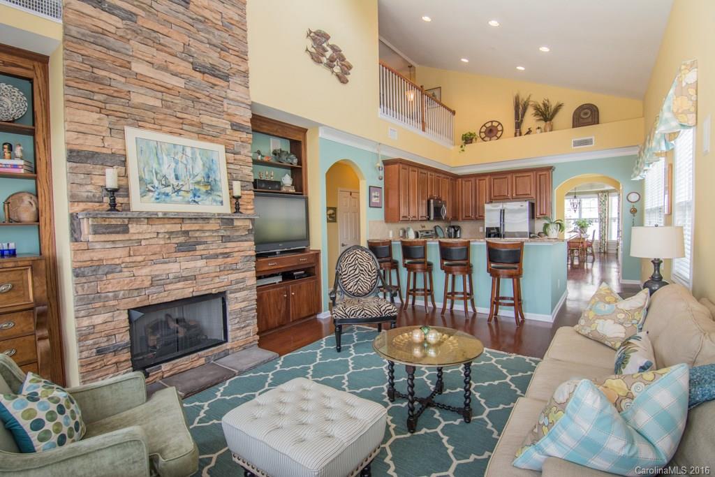 314 Wave Crest Drive, Unit 314 Tega Cay, SC 29708 - Photo 12 of 24 Gallery Image 12