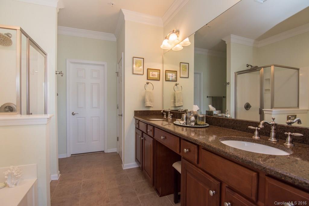 314 Wave Crest Drive, Unit 314 Tega Cay, SC 29708 - Photo 14 of 24 Gallery Image 14
