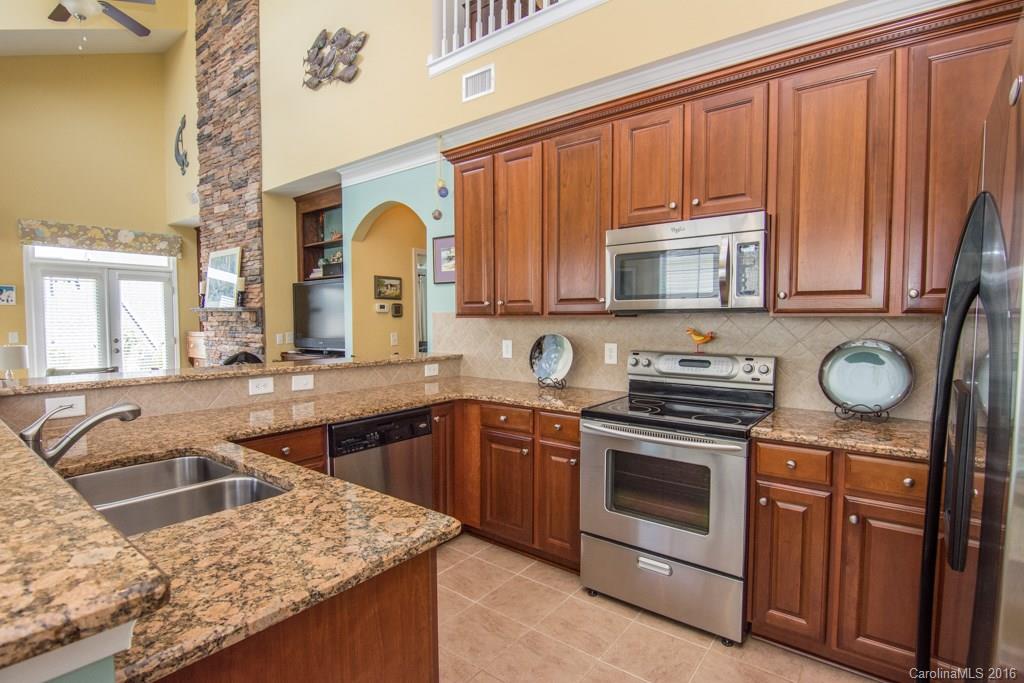 314 Wave Crest Drive, Unit 314 Tega Cay, SC 29708 - Photo 8 of 24 Gallery Image 8