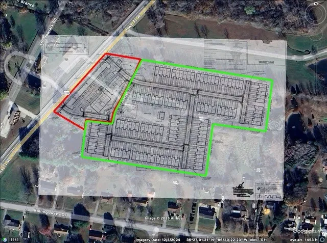 a view of an outdoor space with a street