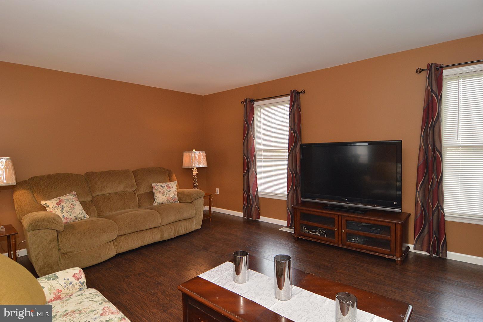 4732 Alisan Road Reading, PA 19606 - Photo 7 of 46 Gallery Image 7