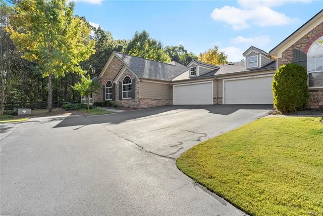 a view of backyard of house