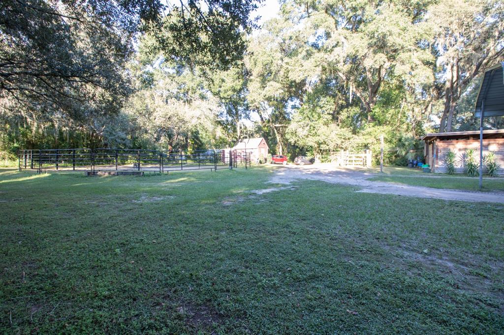 560 North Lake Pleasant Road Apopka, FL 32712 - Photo 82 of 85 a view of a park with large trees