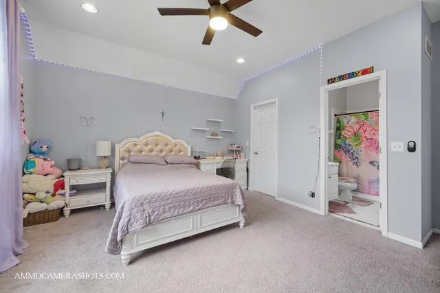 $634,900 | 1142 Deerpath Road, Aurora, IL 60506