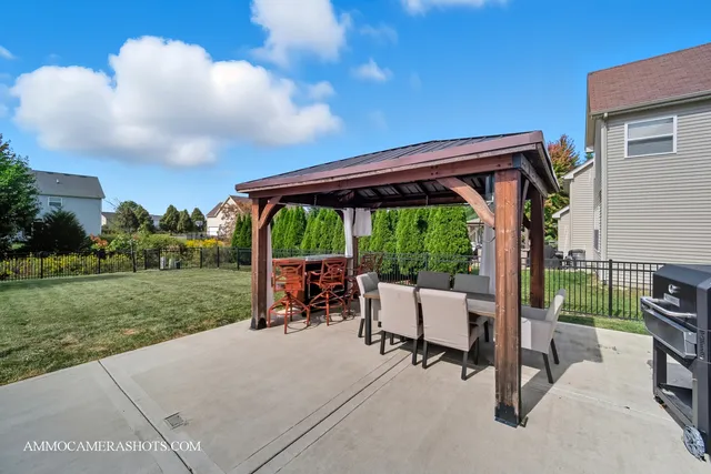 $634,900 | 1142 Deerpath Road, Aurora, IL 60506