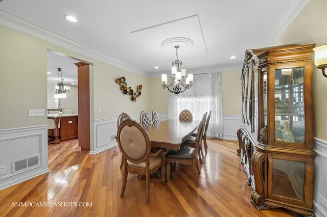 $634,900 | 1142 Deerpath Road, Aurora, IL 60506