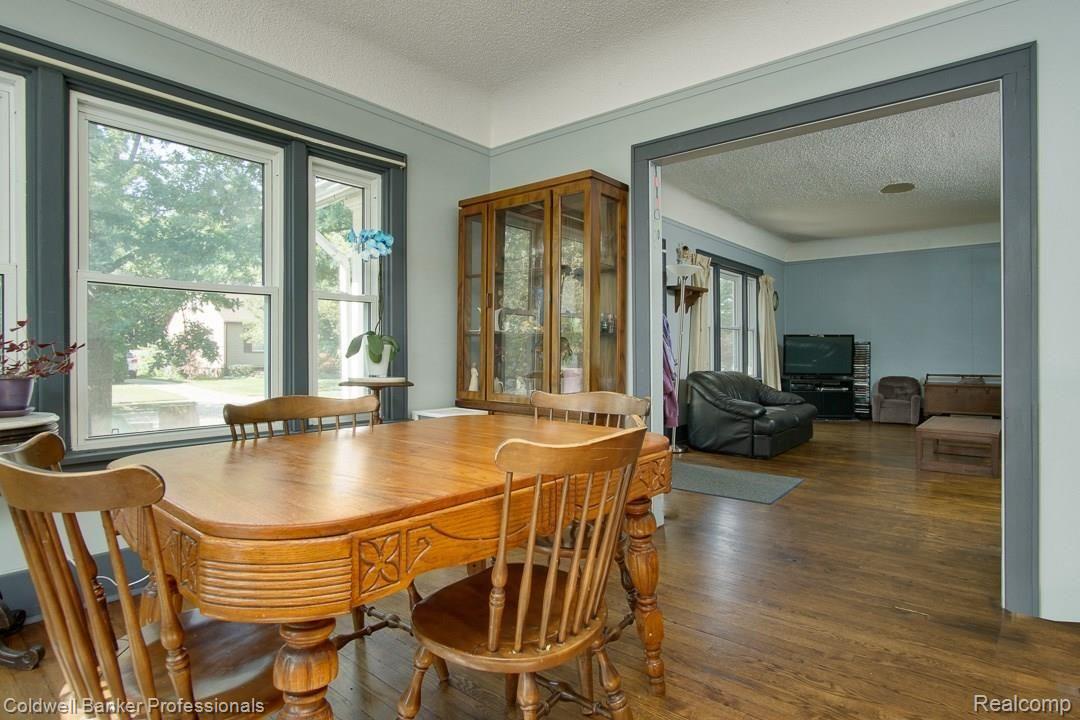 145 Highland Avenue Rochester, MI 48307 - Photo 11 of 23 145-Highland-010.jpg