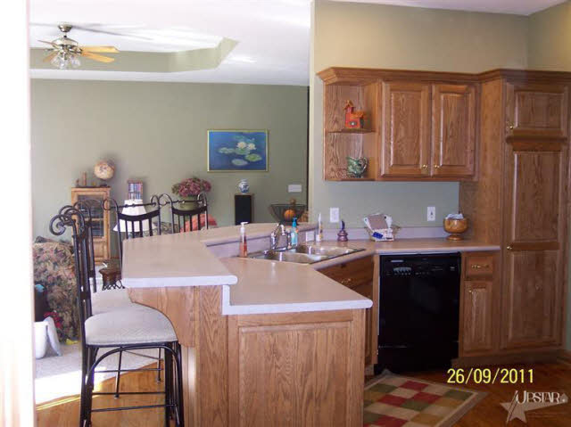 18511 Lima Road Huntertown, IN 46748 - Photo 2 of 9