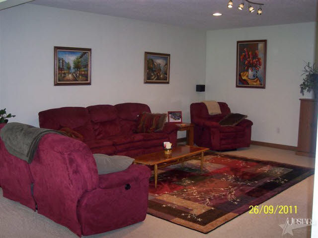 18511 Lima Road Huntertown, IN 46748 - Photo 4 of 9