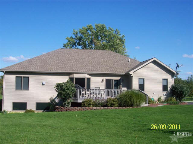 18511 Lima Road Huntertown, IN 46748 - Photo 7 of 9