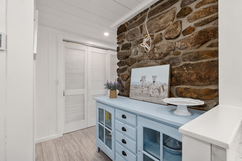 27 Lee Avenue Holland, MA 01521 - Photo 14 of 31