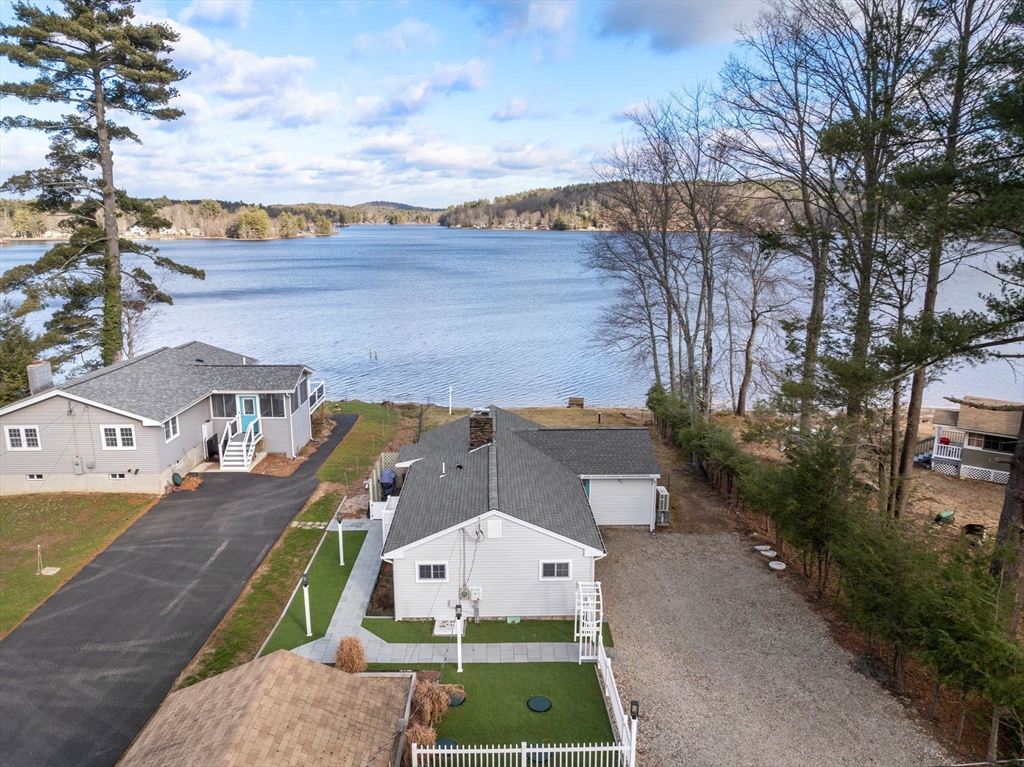 27 Lee Avenue Holland, MA 01521 - Photo 3 of 31