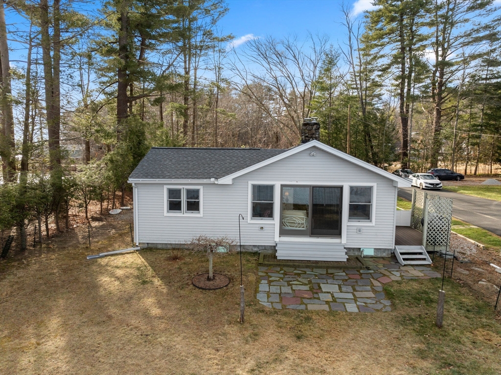 27 Lee Avenue Holland, MA 01521 - Photo 6 of 31