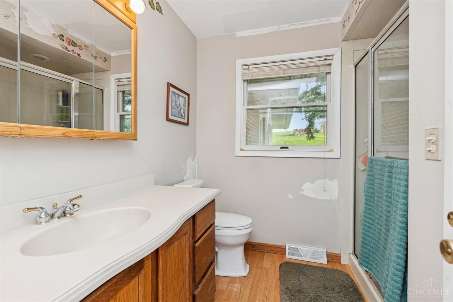 3430 Hamilton New London Road Hamilton, OH 45013 - Photo 5 of 46