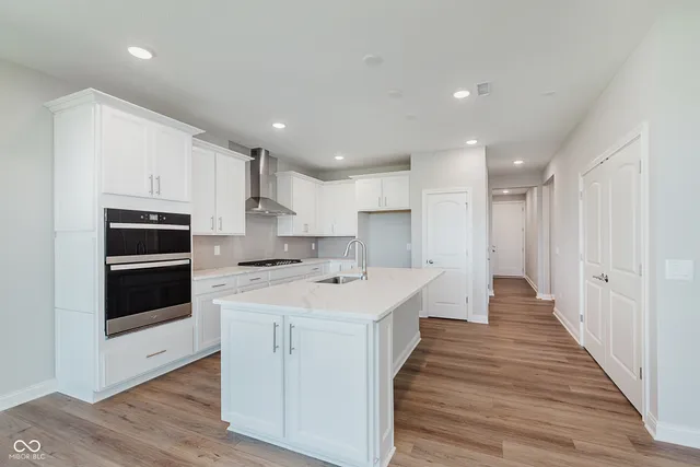 $385,000 | 774 Daisy Street, Greenwood, IN 46143