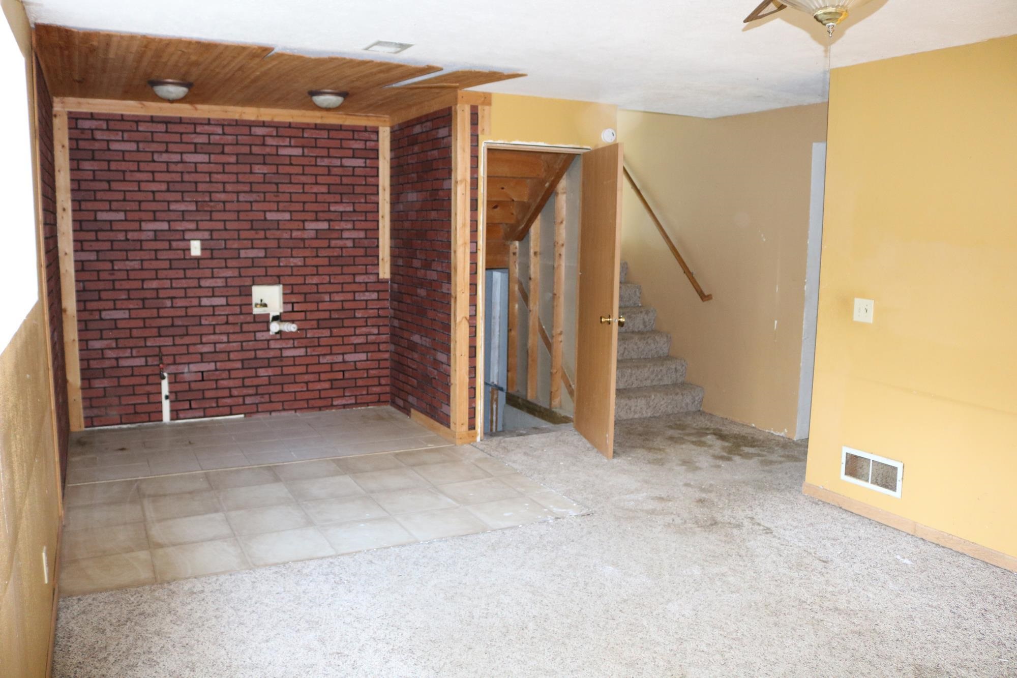 4037 Tesa Road Rockford, IL 61109 - Photo 12 of 15 Gallery Image 12