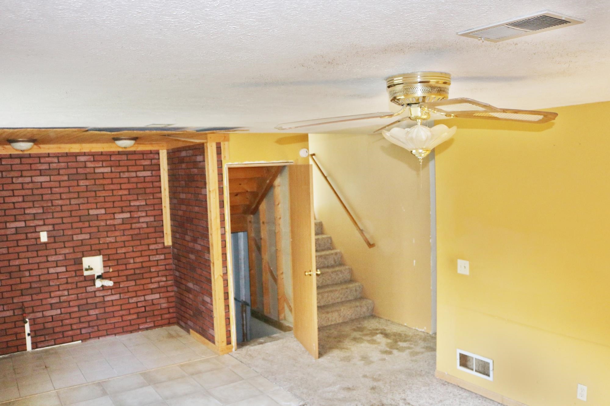 4037 Tesa Road Rockford, IL 61109 - Photo 13 of 15 Gallery Image 13