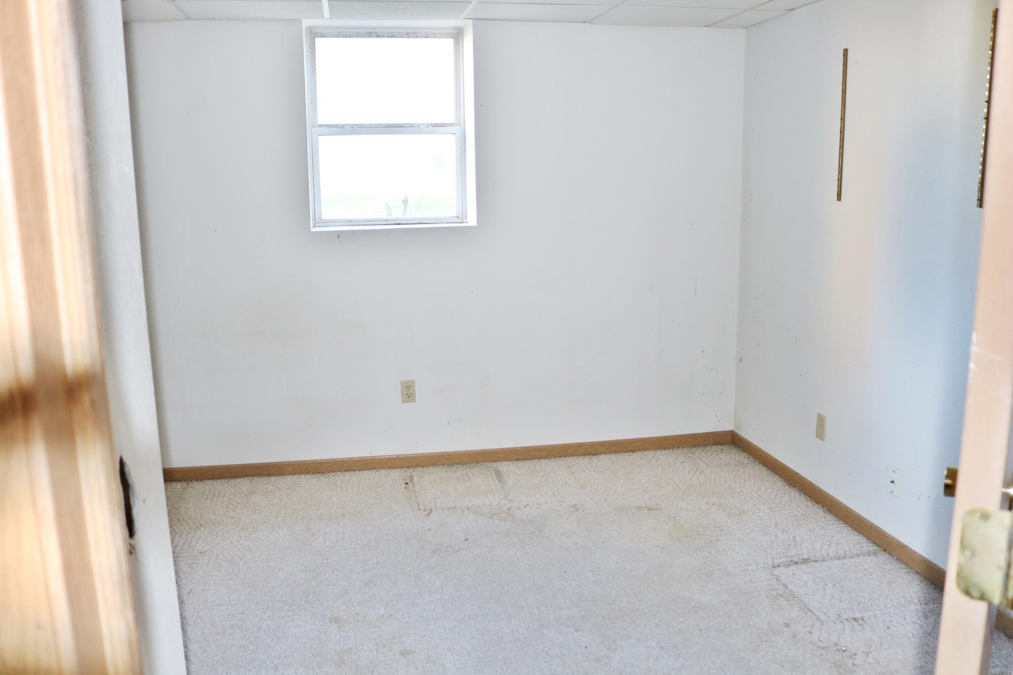 4037 Tesa Road Rockford, IL 61109 - Photo 14 of 15 Gallery Image 14