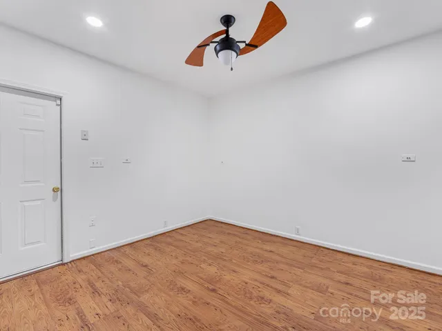 $1,098,000 | 5619 Mountain Point Lane, Charlotte, NC 28216