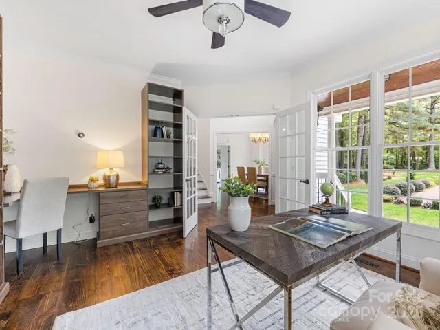 $1,098,000 | 5619 Mountain Point Lane, Charlotte, NC 28216