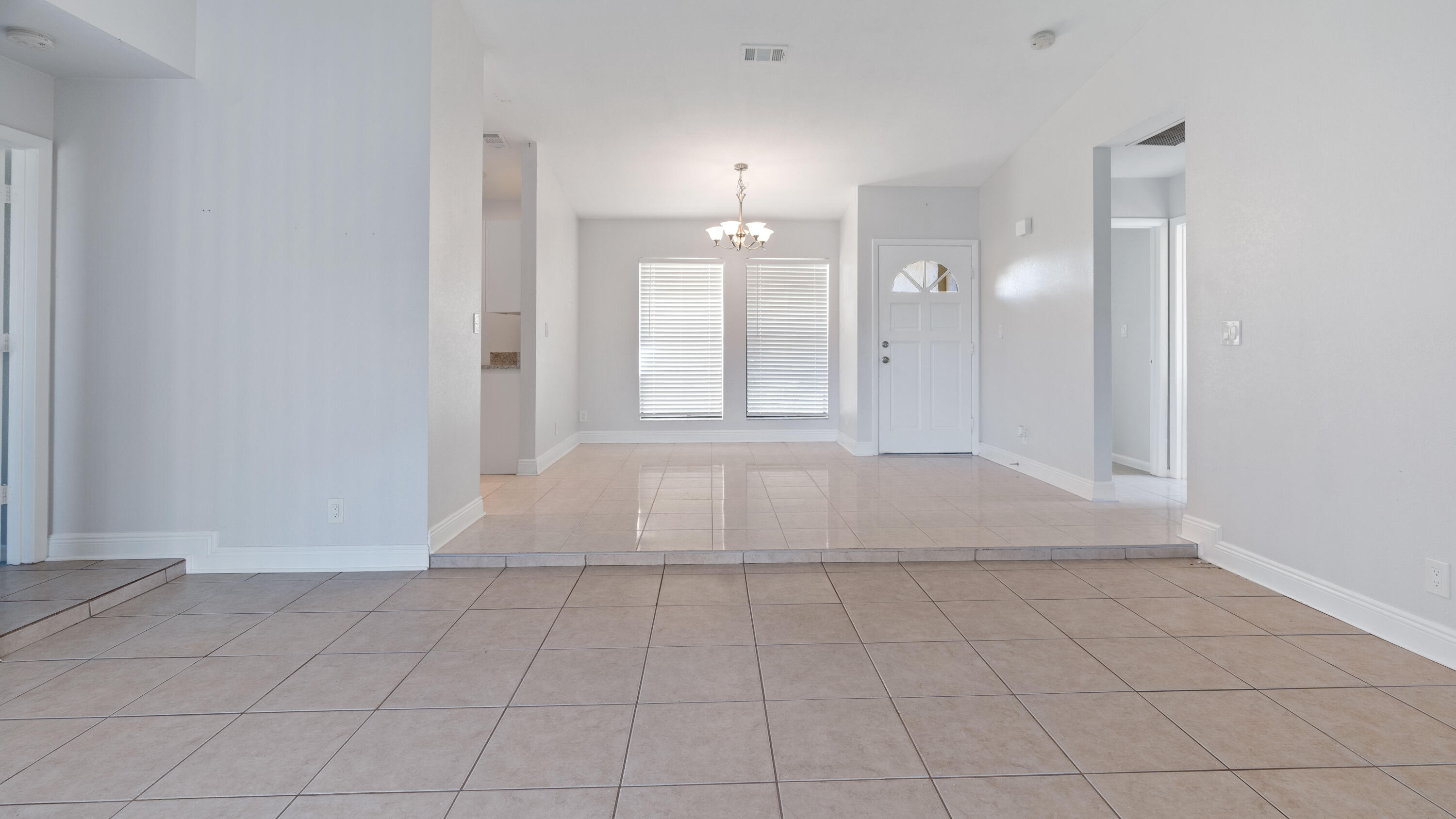 6289 Michael Street Jupiter, FL 33458 - Photo 14 of 37 6289 - 010