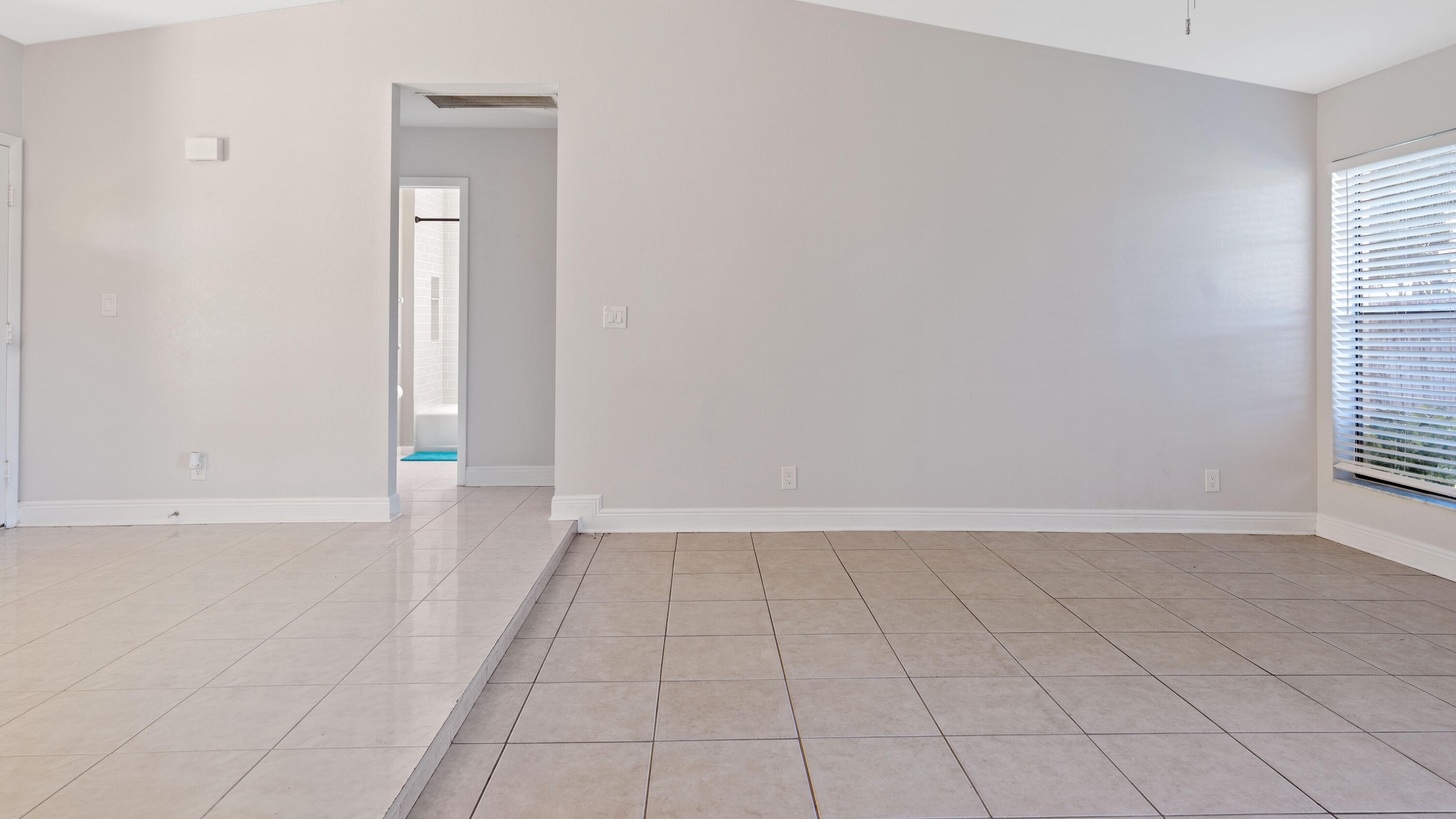 6289 Michael Street Jupiter, FL 33458 - Photo 17 of 37 6289 - 013