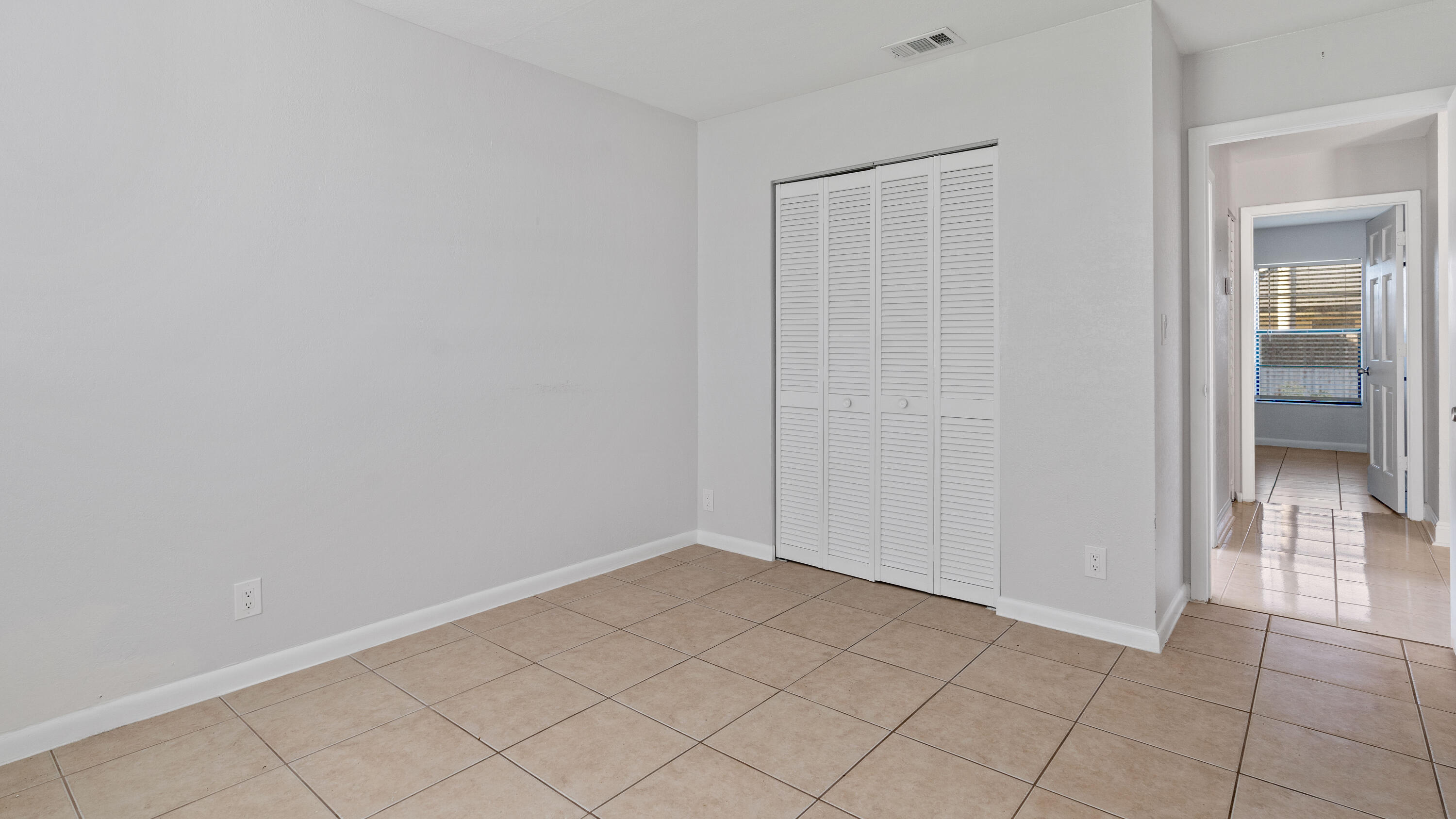 6289 Michael Street Jupiter, FL 33458 - Photo 23 of 37 6289 - 025