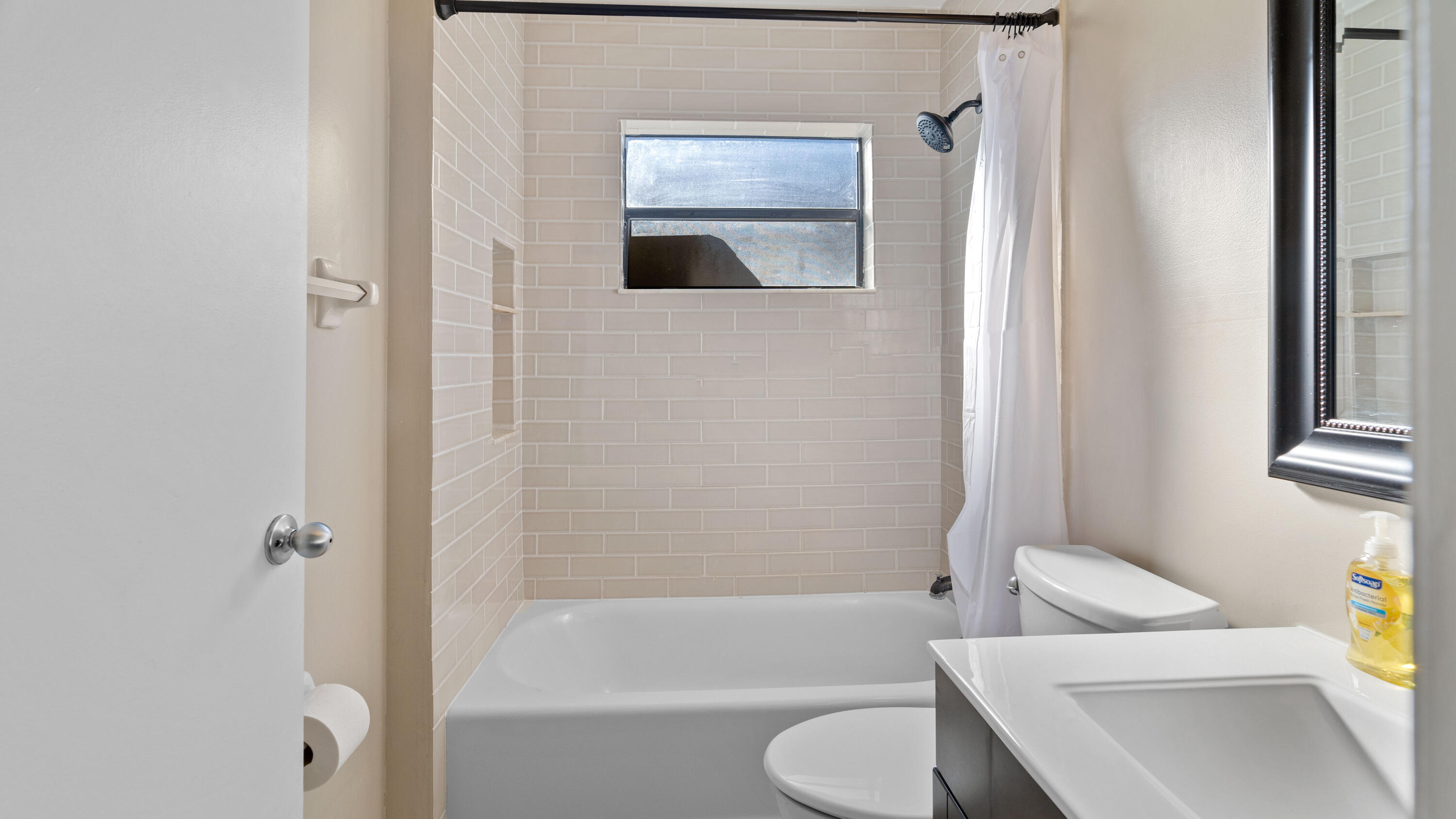 6289 Michael Street Jupiter, FL 33458 - Photo 25 of 37 6289 - 028