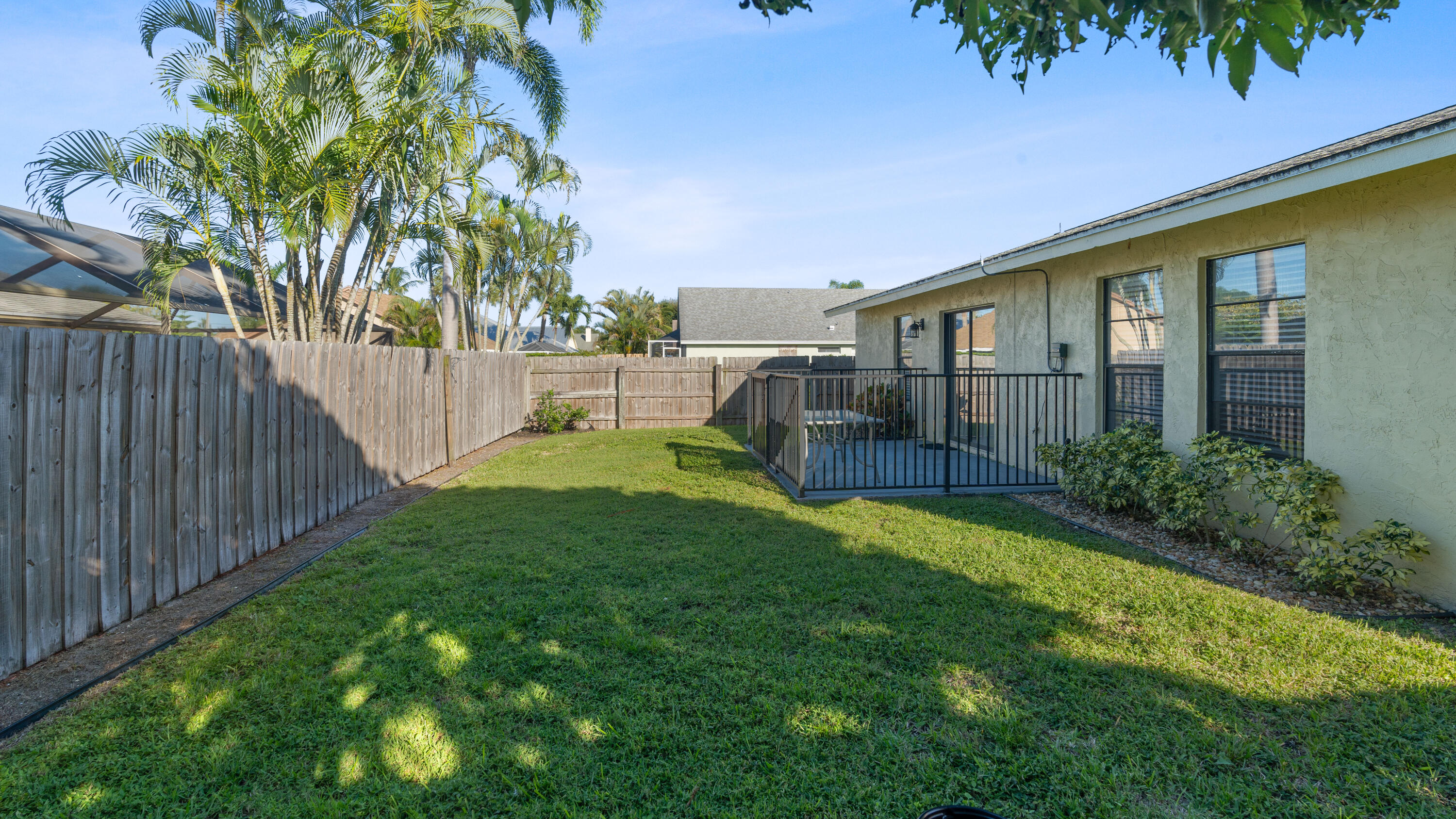 6289 Michael Street Jupiter, FL 33458 - Photo 34 of 37 6289 - 045