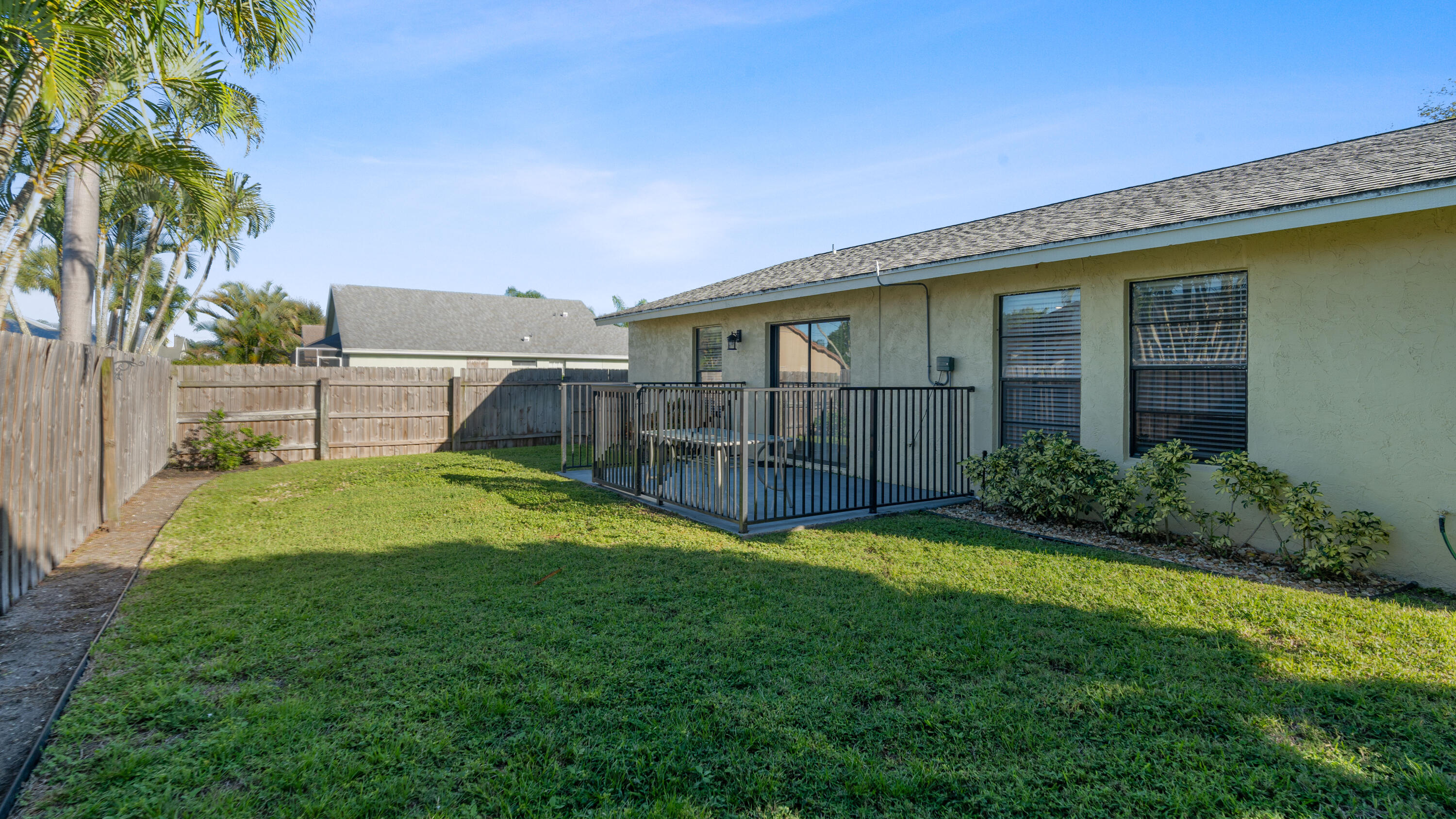 6289 Michael Street Jupiter, FL 33458 - Photo 35 of 37 6289 - 046