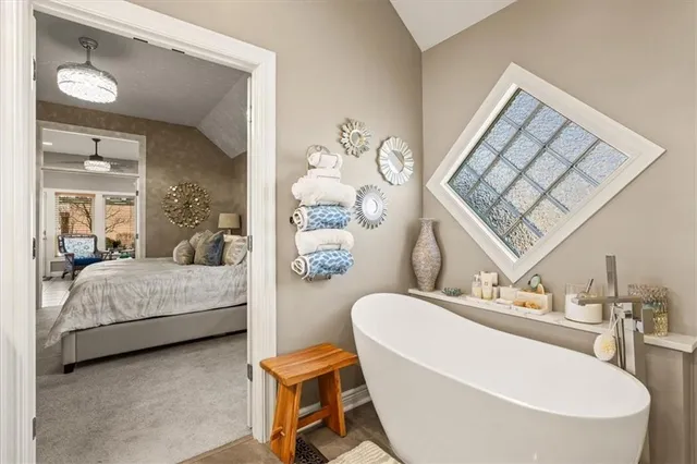 $640,000 | 11812 South Carriage Road, Olathe, KS 66062