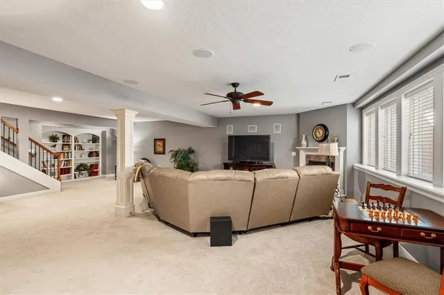 $640,000 | 11812 South Carriage Road, Olathe, KS 66062