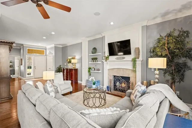 $640,000 | 11812 South Carriage Road, Olathe, KS 66062