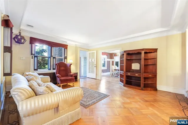 $945,000 | 570 Winterburn Grove, Cliffside Park, NJ 07010