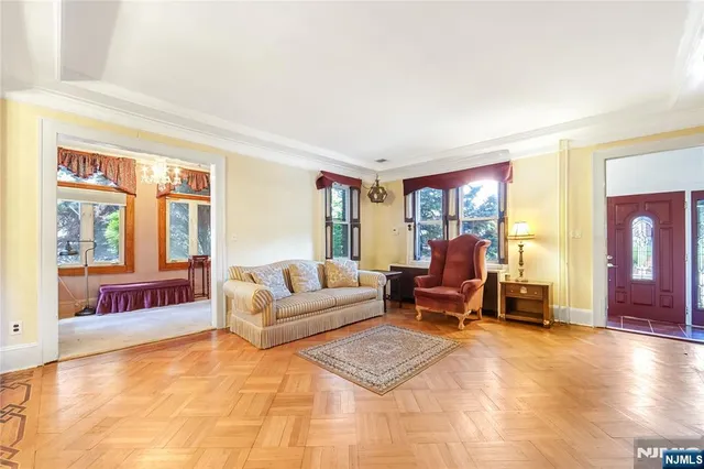 $945,000 | 570 Winterburn Grove, Cliffside Park, NJ 07010