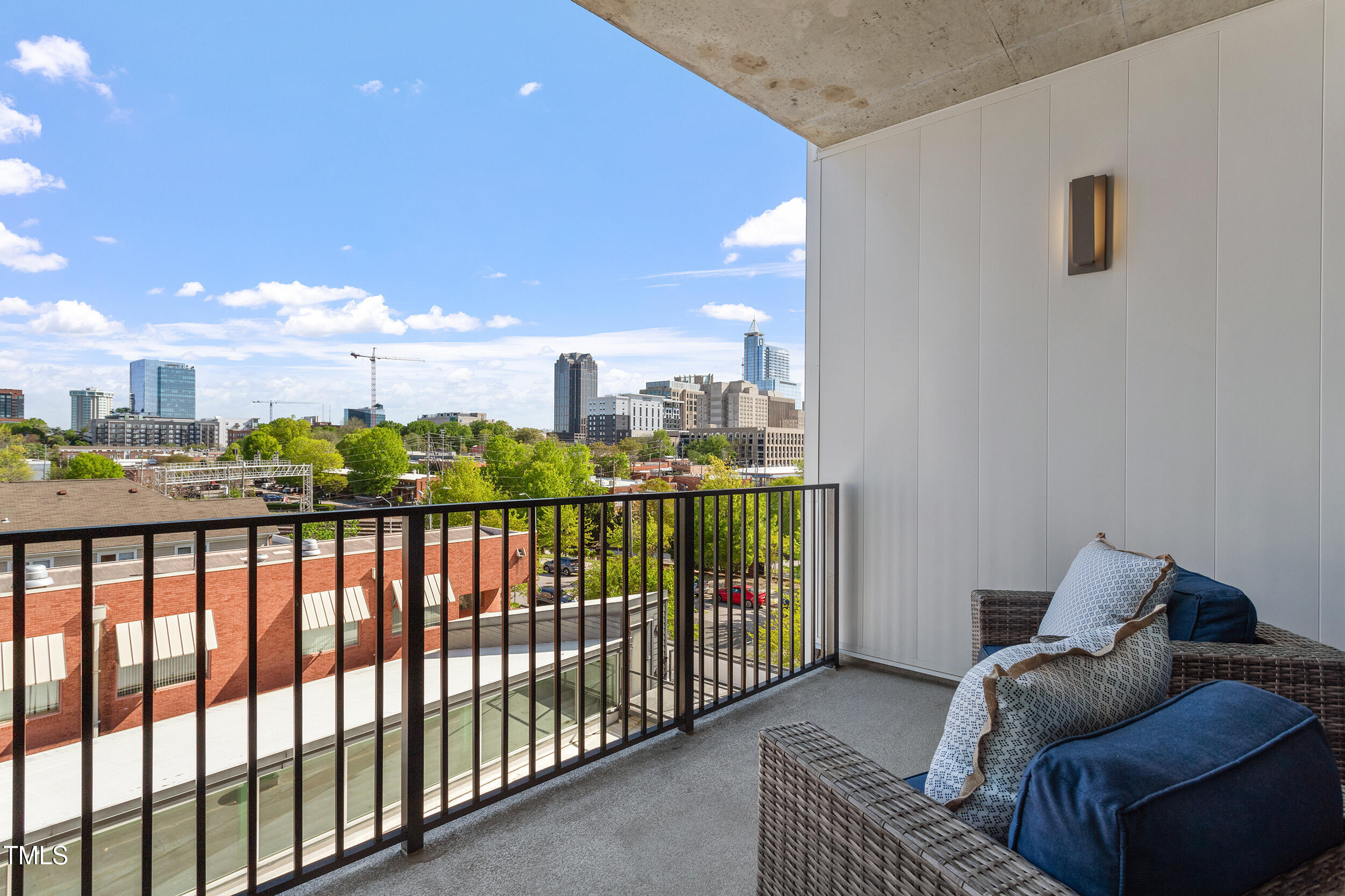 523 South West Street, Unit 404 Raleigh, NC 27601 - Photo 3 of 34 Balcony
