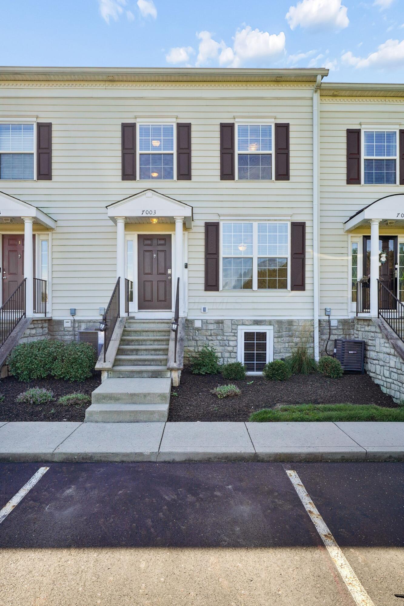 7003 Pleasant Colony Way, Unit 14 New Albany, OH 43054 - Photo 1 of 38 Exterior