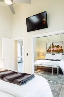 $6,500 | 707 Heliotrope Avenue, Corona del Mar, CA 92625