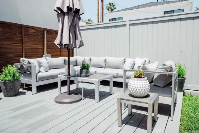 $6,500 | 707 Heliotrope Avenue, Corona del Mar, CA 92625