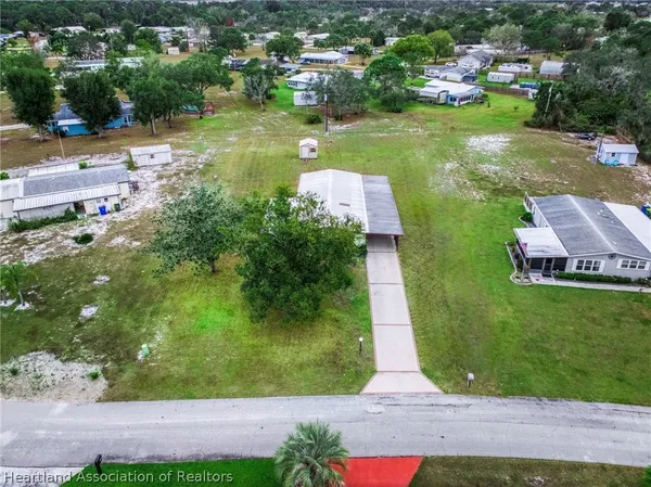 $1,700 | 247 Hickory Ridge Drive, Sebring, FL 33876