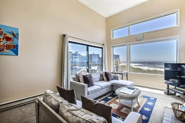 $1,195,000 | 101 Shell Road, Unit 196, Watsonville, CA 95076