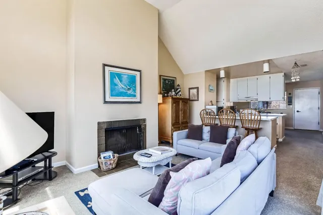 $1,225,000 | 101 Shell Road, Unit 196, Watsonville, CA 95076