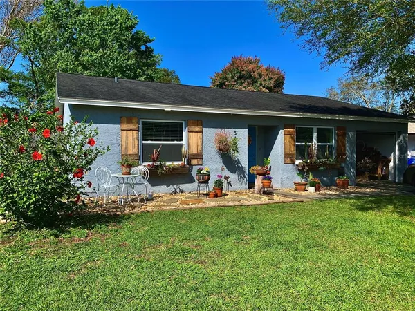 $2,800 | 548 Macleod Terrace, Dunedin, FL 34698